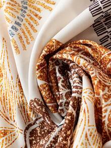 SHEIN CURVE+ 大码女式V领印花撞色优雅复古休闲度假蝴蝶结流苏系带衬衫 - 杏色 - 查看 4