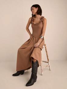 Easelle Vestido largo de verano con cuello de barco, cintura ceñida y decoración de volantes en un estilo elegante y sencillo para vacaciones, de color liso - Marron oscuro - Ver 7