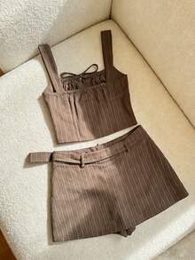 Resyla Bộ 2 món áo hai dây ôm sát người kẻ sọc màu nâu mocha dành cho nữ và quần short váy. - Màu be - Xem 4