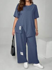 SHEIN Essnce 大码女装春夏时尚休闲宽松舒适日常质感面料两件套短袖上衣和阔腿裤紫色两件套，女士夏季穿搭，机场穿搭，女士居家套装，宽松裤套装，母女装，复古富家女装 - 霧霾藍 - 查看 1