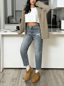 EURMUSE HIGH RISE MOM CUT RIPPED WOMEN JEANS - Light Wash - View 4