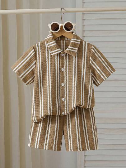 SHEIN Streecool Kids 2pcs Young BoyTextured Stripe Knit Shirt And Shorts Set Boys Short Sets Boys Brown 2 Piece Set Short Sleeve Striped Set Boys Woven Shirt Short Sets