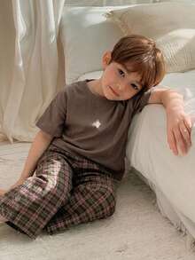 Dazy Kids 2pcs/Set Young Boys Round Neck Knit Short Sleeve T-Shirt + Woven Plaid Pants Casual Outfit, Spring/Summer - Brown - View 1