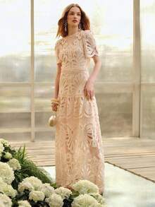 MOTF PREMIUM 女士刺绣圆领收腰A字连衣裙，春夏款 - 藕粉色 - 查看 5