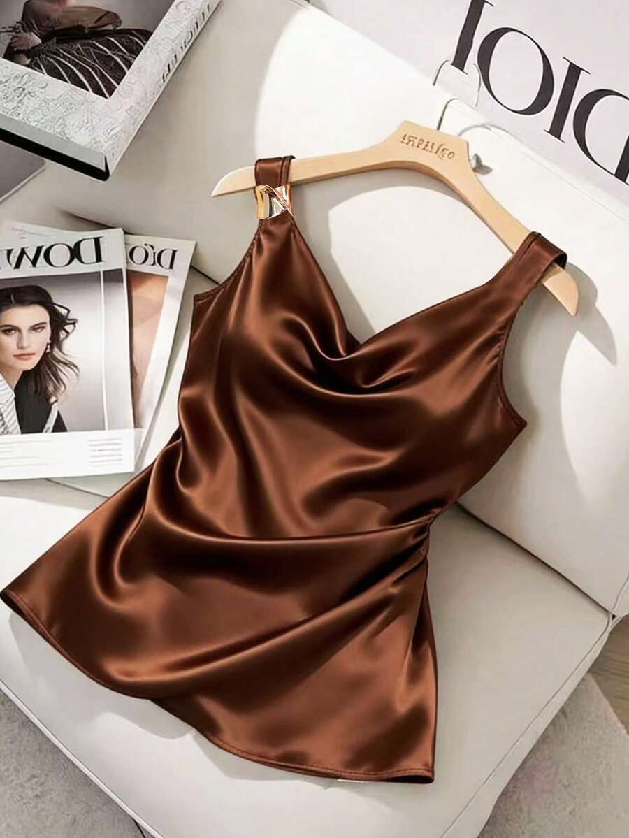 Franclia Damen Ärmellose Elegante Minimalistische Mode Tank Top mit U-Ausschnitt in Unifarbe - Braun - Übersicht 1