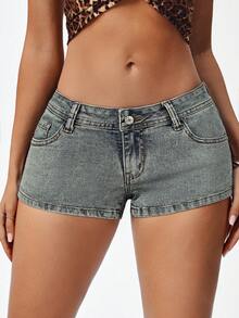 Màu xanh bụi bặm