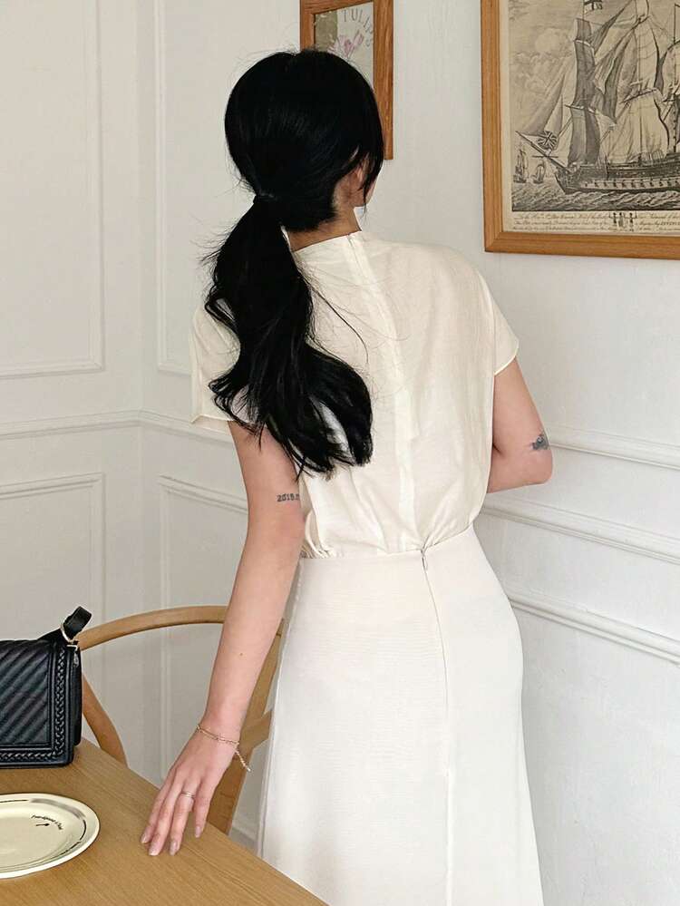 Women's Sleeveless Fitted Satin Blouse Summer