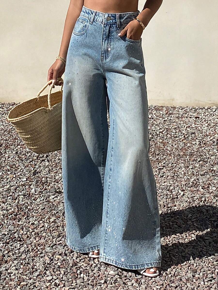 DAZY Jeans de pierna recta holgados con diseño de gradiente de rhinestones en la cintura regular, casuales y elegantes - Lavado ligero - Ver 1
