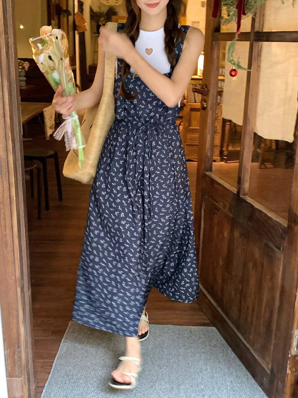 Women's Minimalist Print Sleeveless Short Dress Sundress Summer Boho Vacation Outfits Women