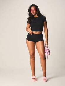 Missguided x Playboy 金属印花哥特字体设计高腰迷你短款女士热裤 - 黑色 - 查看 3