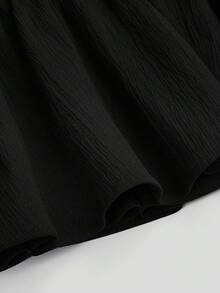 Sweetra 大码女式亮片花卉拼接纹理面料时尚设计宽腰荷叶边下摆黑色迷你裙 - 黑色 - 查看 6