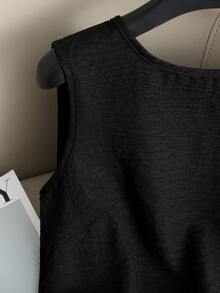 GlowEve 2件套 女士时尚夏季度假刺绣镂空系带露背吊带背心和刺绣口袋短裤 - 黑色 - 查看 6