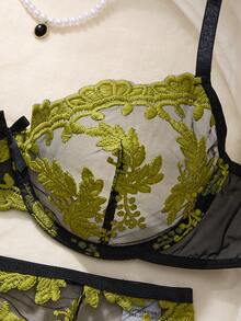 Women Floral Embroidery Spaghetti Strap Bra, Thong Panty, Garter Belt & Leg Garter Sexy Lingerie Set, Daily Wear - Olive Green - View 7