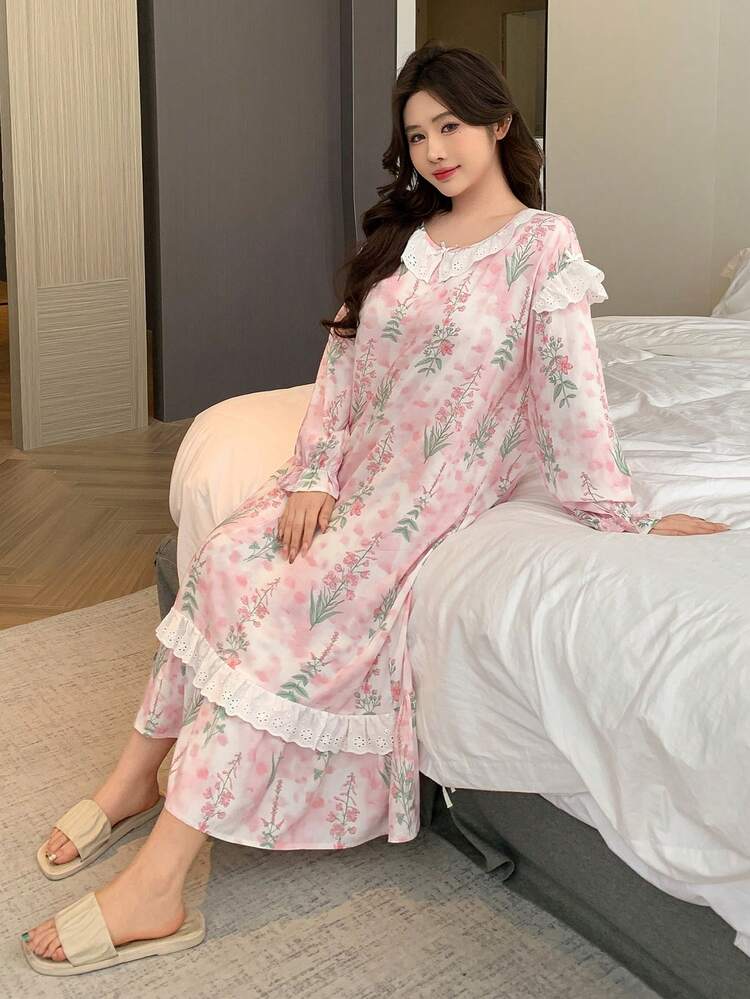 Dazy Plus Plus Size Floral Pattern Ruffle Trim Pullover Nightgown, Suitable For Loungewear