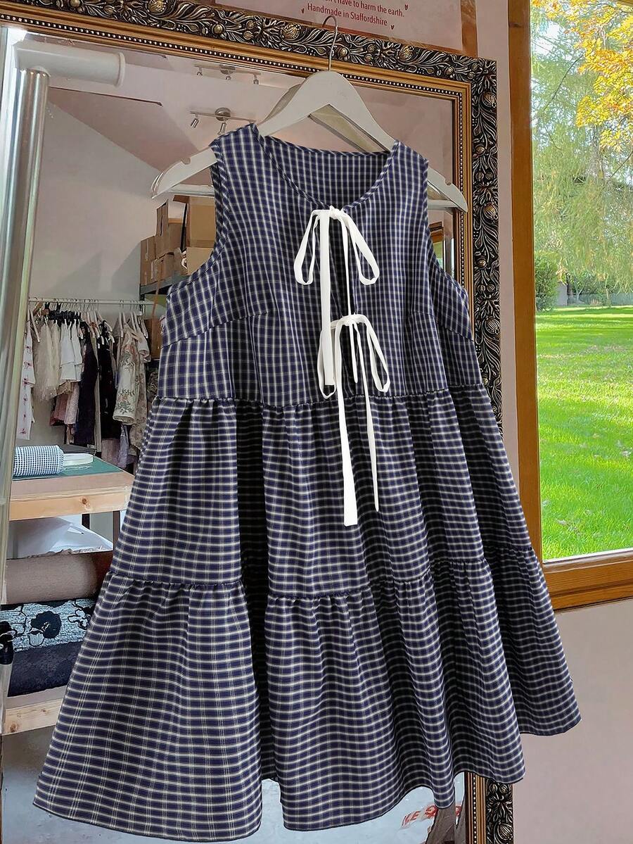 Sweetra Bow, Vacation, Summer Women Outfit, Autumn Japanese Sweet Cute Plaid Style Dress New Petite Preppy Style Reducing Age Slimming Princess Plaid Doll Dress Short Summer New Round Neck Bow Tie French Binding Loose Puff Cake Dress - Navy Blue - View 1