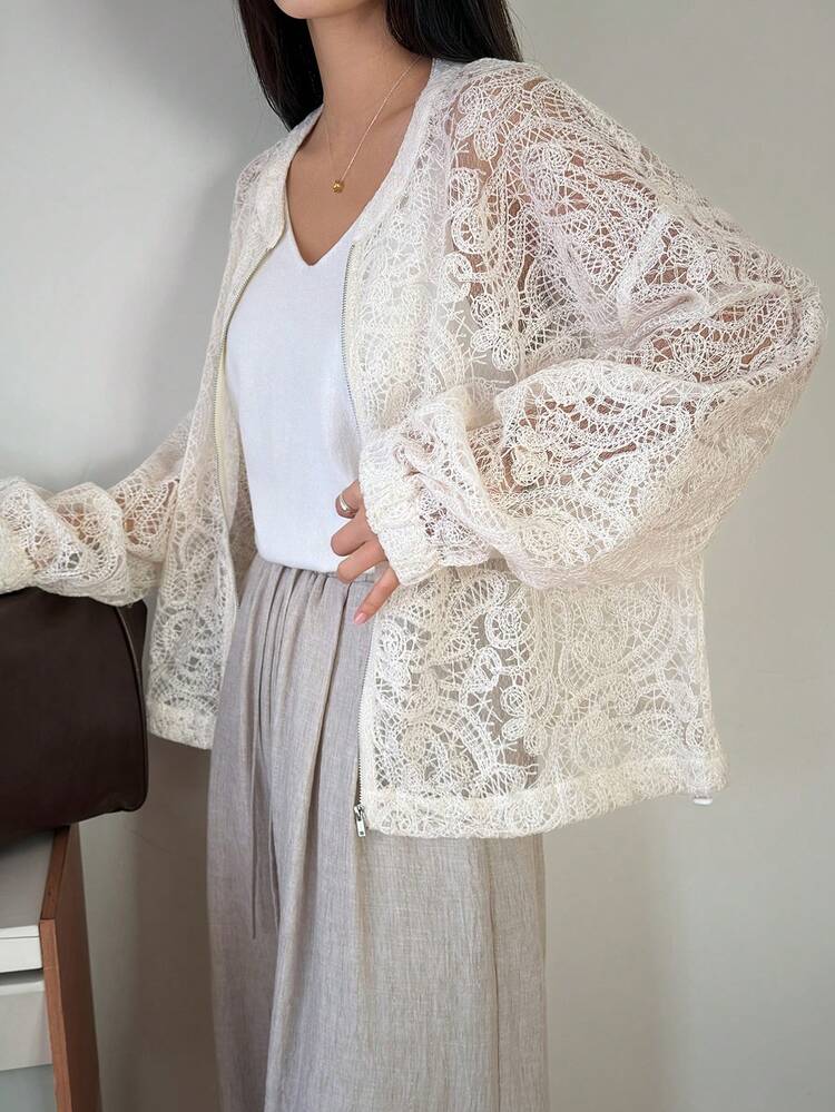 Women's Loose Fit Round Neck Long Sleeve Lace Textured Casual Short Jacket