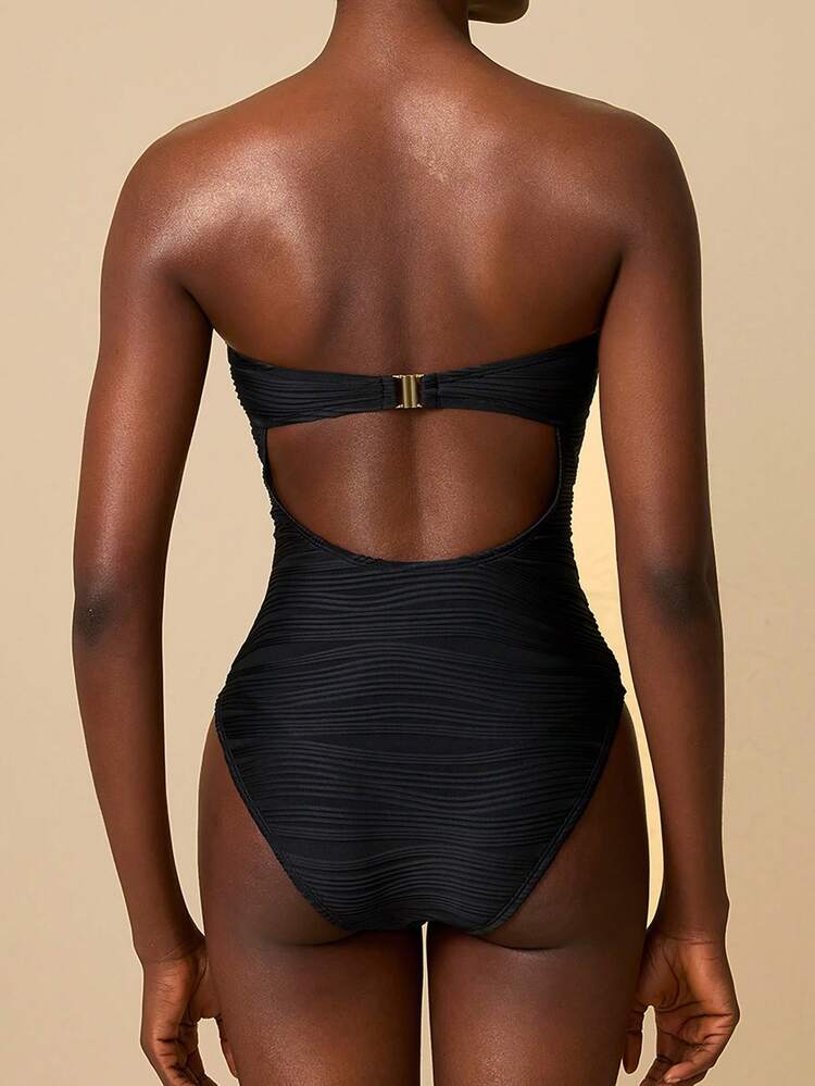 SHEIN Swim Chicsea Traje de baño de una pieza para mujer con tela texturizada elegante, decoración asimétrica de metal, perfecto para vacaciones - Negro - Ver 2