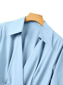 GlowEve CURVE 大码女式休闲纯色翻领灯笼袖纽扣褶裥腰部A字连衣裙 - 藍色 - 查看 3