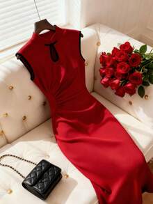 Franclia 女士复古中国风立领单肩搭扣无袖连衣裙，优雅修身红色宴会长裙 - 紅色和黑色 - 查看 1