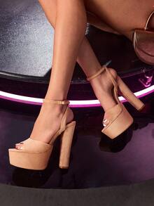 CUCCOO LuxiPop Women Pumps Valentine's Day - Khaki - View 2