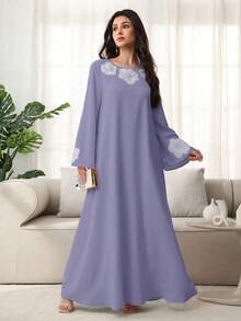 Yasmyna Jubah Kasual Elegan Wanita dengan Aplikasi Bunga - Mauve Purple - View 7