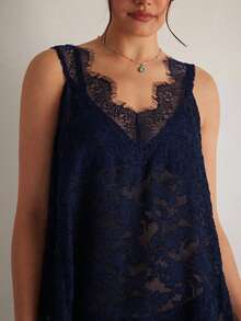 Freevana Đầm ren xuyên thấu màu trơn cỡ lớn không tay - Màu xanh hải quân - Xem 5