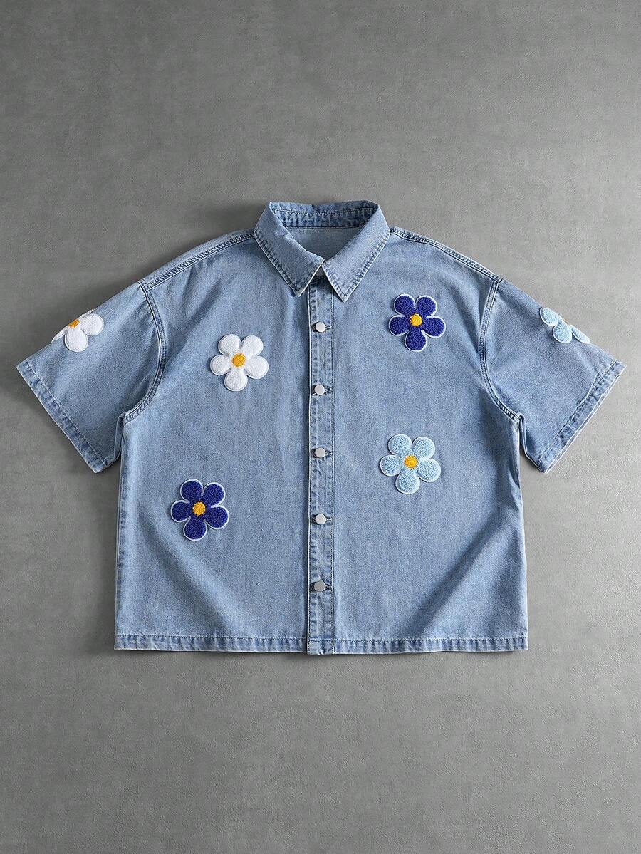 ROMWE MEN Street Life Camisa vaquera de hombre con cuello vuelto, decorada con botones y decoración floral 3D - Azul - Ver 1