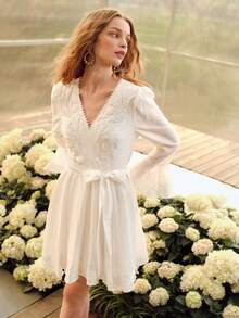 MOTF PREMIUM WOMEN'S V-NECK WAIST GATHERED HEM EMBROIDERED SHORT DRESS, SPRING/SUMMER - White - View 5