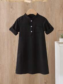 SHEIN 幼儿男童传统休闲长袖立领纽扣半开襟口袋长袍上衣，袖长可调节，侧开衩下摆设计，阿拉伯长袍，伊斯兰服装，卡夫坦长袍，沙特阿拉伯服饰，长袍，男童白色库尔塔，男童白色校服长袍，男童库尔塔，基本款型，适合春、夏、秋、冬四季穿着，3个月-3岁 - 黑色 - 查看 3