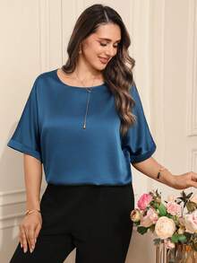 EMERY ROSE 大码女式时尚休闲圆领T恤/夏季/优雅，蓝色优雅缎面上衣，女士蓝色工作衬衫，女士缎面上衣，宝蓝色衬衫，蓝色上衣，大码丝绸上衣，女士丝滑上衣，女士短袖上衣，女士衬衫，休闲女式上衣和衬衫，女士工作上衣 - 藍色 - 查看 4