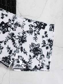 Swim Lushoire 2件套夏季沙滩女士碎花随机图案吊带背心式泳衣上衣和短裤套装 - 彩色 - 查看 7