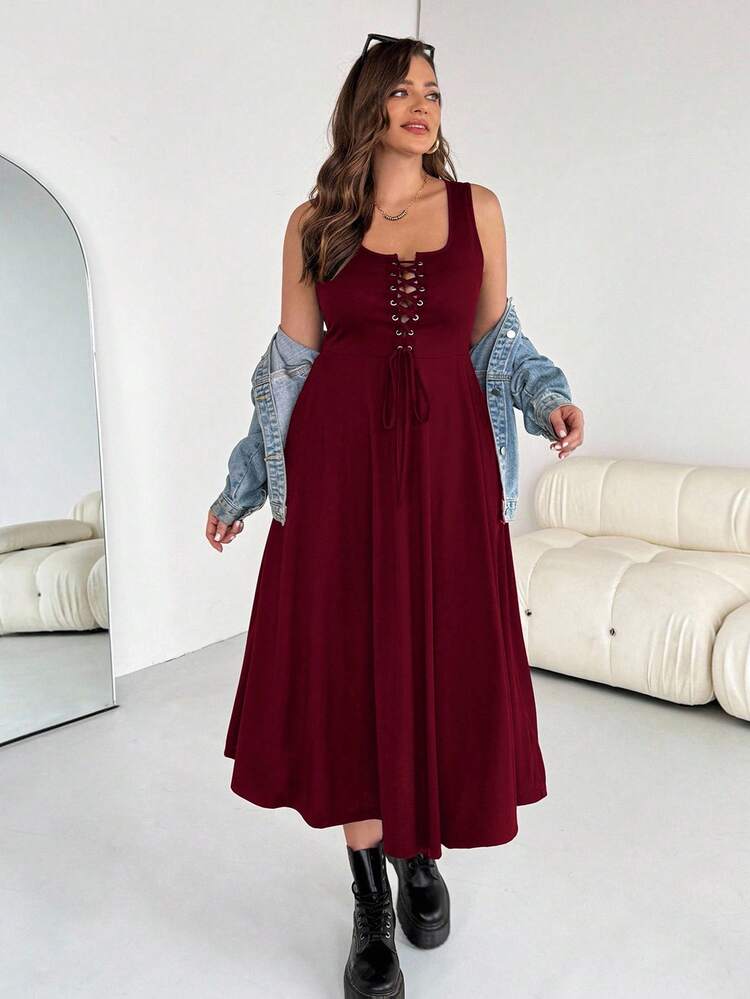 SHEIN Essnce プラスサイズ レディースカジュアルドレス、サンドレス、秋用ミドル丈インナードレス、レースアップドレス、レディースカジュアルウェア、夏新作ファッションカジュアル チェストクロスストラップUネックベストAラインヘムドレス - バーガンディ - 見る 4