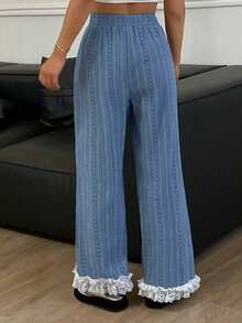DAZY Calça de Pijama Feminina Solta com Padrão Listrado, Contraste de Cor, Bordado e Babado Recortado - Azul - Visão 2