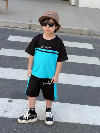 Genkimix Kids 2pcs/Set Young Boys Street Style Round Neck Short Sleeve T-Shirt + Shorts, Summer Getaway, Holiday, Travel, Relax, Sunbathing