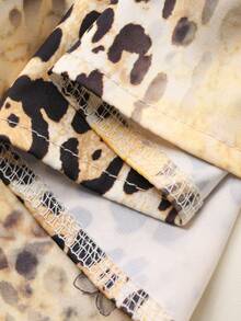 DAZY Bộ đồ ngủ nữ quyến rũ gồm áo hai dây in họa tiết da báo và quần pajama satin rộng rãi. - Màu Khaki - Xem 9