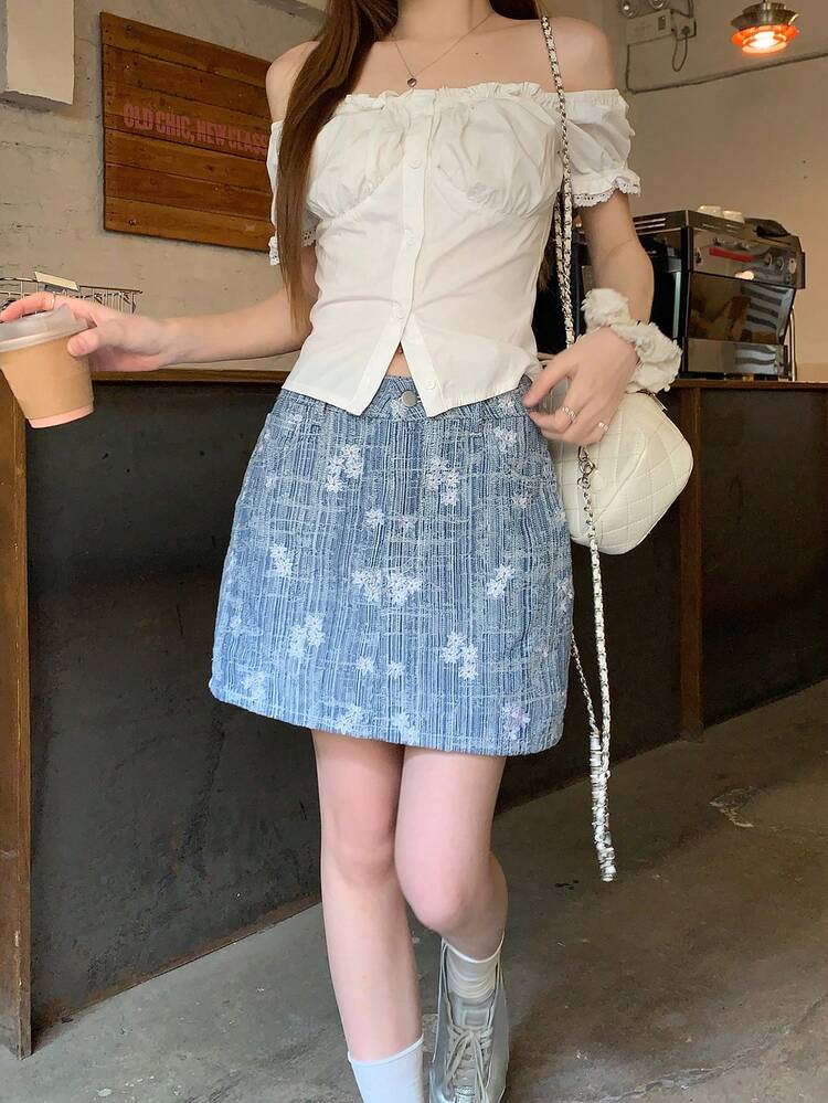 Women's Fashionable Mid-Waist Skirt, Ditsy Floral/Embroidered Mini Skirt, Korean Style Denim Skirt For Summer