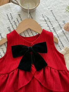 SHEIN LMoss Kids 女婴可爱休闲红色绉纱蝴蝶结装饰吊带背心和松紧腰裤套装 - 紅色 - 查看 7