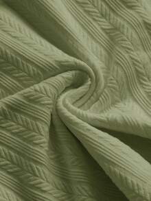 SHEIN x Marika Sila SHEIN MOD Summer Going Out Solid Lace Bow Front White Cami Top - Green - View 3