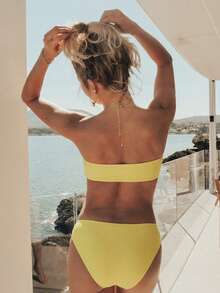 Swim Vcay Bikini con aplicaciones para mujer para el verano y la playa - Amarillo - Ver 2
