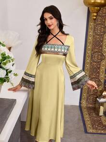 SHEIN Najma 女式方领系带缎面花卉饰边拼接腰部喇叭袖连衣裙 - 黃色 - 查看 8
