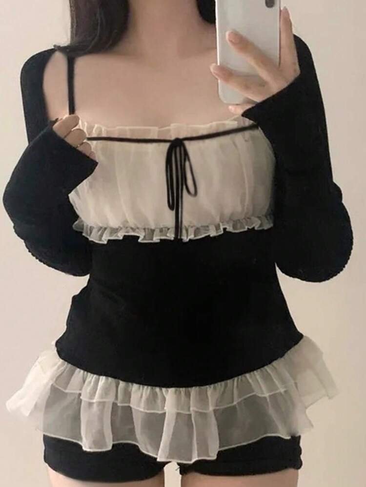 Elegant Lace Patchwork Mesh Slim Fit Short Sleeve T-Shirt, Suitable For Party, Valentine's Day, Black Babydoll Top