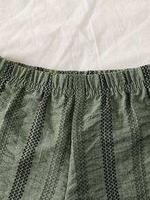 SHEIN Vintaside Kids 男婴绿色纹理短袖休闲衬衫搭配同色绿色短裤套装，适合外出、休闲穿着和生日派对。 - 綠色 - 查看 4