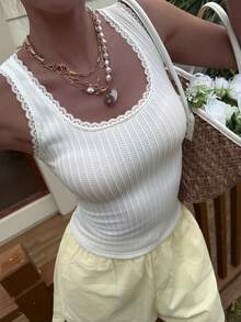 Livesso 夏季度假装蕾丝拼接纹理修身女式背心 - 米色 - 查看 5