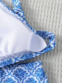 SHEIN 少女夏季全印花细肩带两件式比基尼套装 - 非常适合海滩度假和游泳。 - 藍白色 - 查看 3