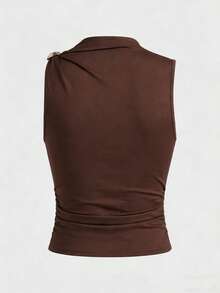 Pariaura 2026新款女士短款针织打底衫，高弹力不对称肩部设计，金属不规则纽扣细节，无袖背心T恤，休闲简约通勤风，女士必备 - 酒紅色 - 查看 2