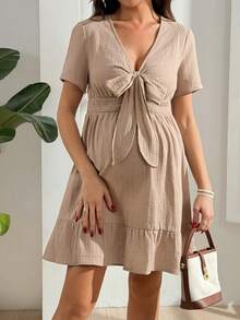 SHEIN Đầm bầu dáng suông thoải mái, buộc dây, có bèo nhún ở gấu, dành cho phụ nữ. - Màu Khaki - Xem 4