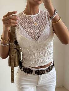 Livesso 女士半透明蕾丝圆领褶皱弹力设计短袖上衣 - 米色 - 查看 9