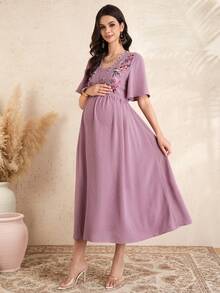 SHEIN 孕妇优雅短袖荷叶边下摆夏季休闲刺绣连衣裙 - 藕粉色 - 查看 3