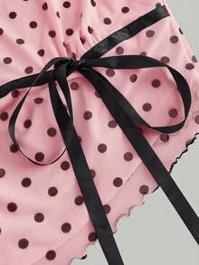 SHEIN MOD Bộ đồ 2 mảnh cỡ lớn màu hồng và đen chấm bi thắt nơ: Áo vạt lệch và chân váy đuôi cá, trang phục 2 mảnh kiểu vintage. - Màu Hồng baby - Xem 5