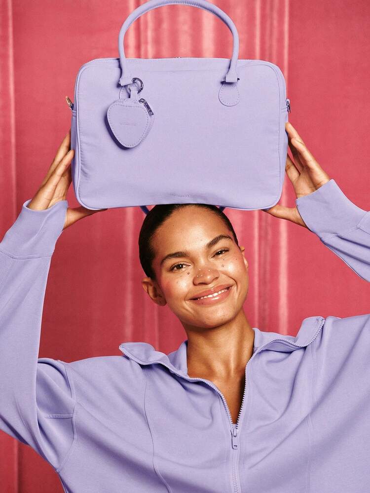 Sac fourre-tout résistant à l'eau de 7 L avec bandoulière réglable et porte-monnaie en forme de cœur, idéal pour la Saint-Valentin et le port quotidien décontracté